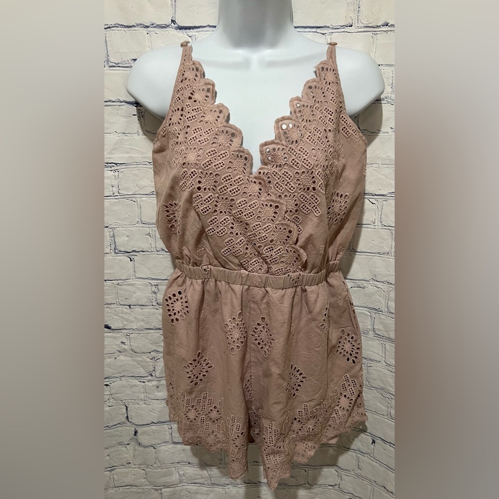 Listicle Eyelet Romper With Adjustable Straps And Pockets Size Medium
